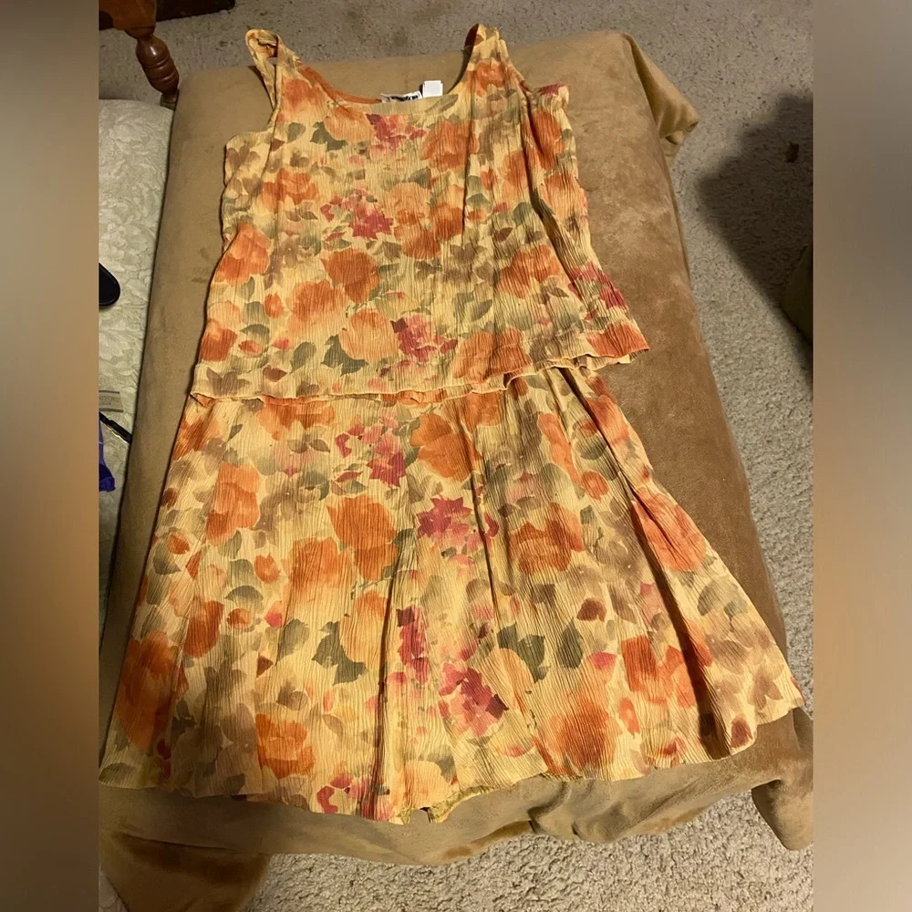Ann Taylor Skirt And Top Matching Set Sz 10 - Picture 2 of 8